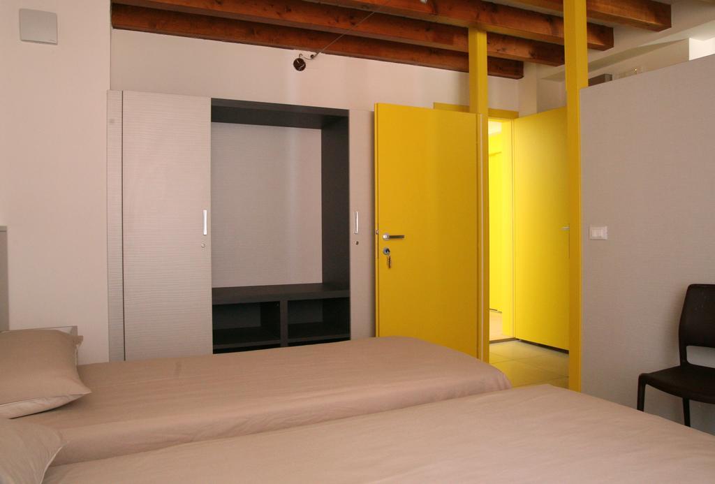 Degli Acrobati Auberge de jeunesse Brescia